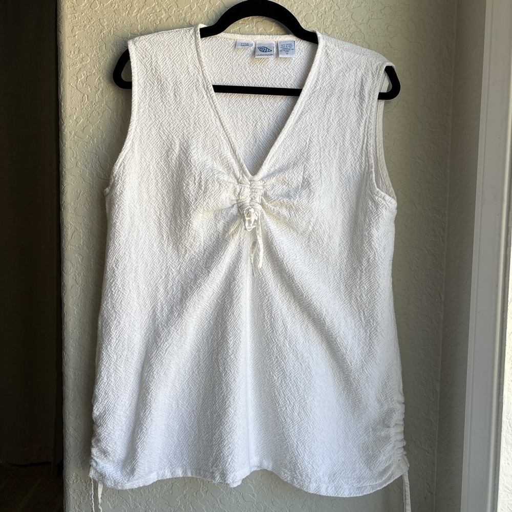 Women‎ 1X Vintage Y2K Textured Cotton Sleeveless Top White Cinched V-Neck Ruched